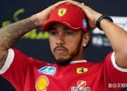 爱游戏娱乐-红牛二队力克哈斯车队，汉密尔顿惊艳四座