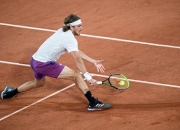 爱游戏在线-法网完胜联合杯，西西帕斯扛起全队