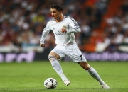 爱游戏娱乐-西甲国家德比之夜，卡拉斯科攻防两端的统治艺术