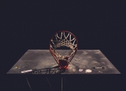 爱游戏娱乐-76人铁血防守压制山西，利拉德状态火热成关键胜负手