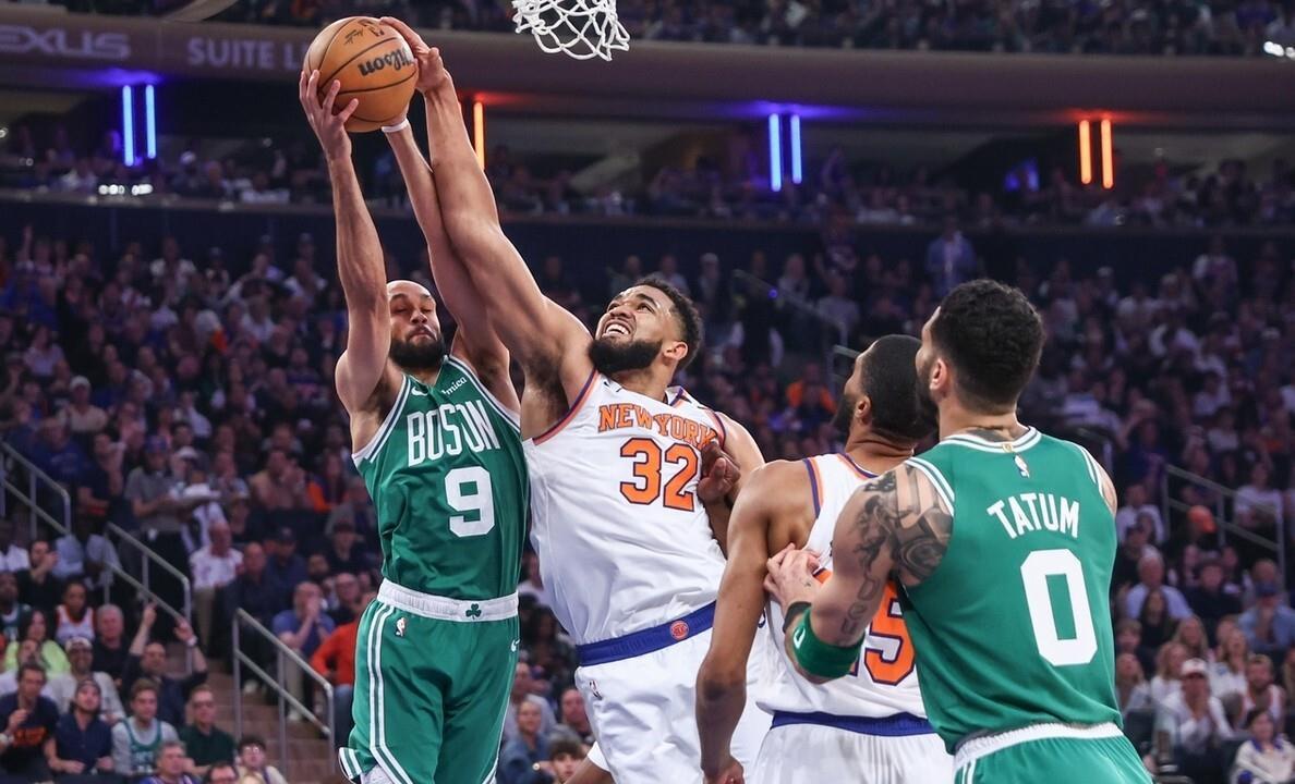 尼克斯鏖战猛龙,塔图姆点燃赛场 尼克斯鏖战猛龙,塔图姆点燃赛场