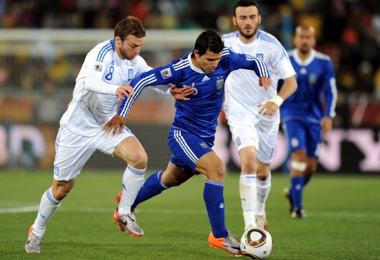 巴西力克希腊，阿圭罗扛起全队