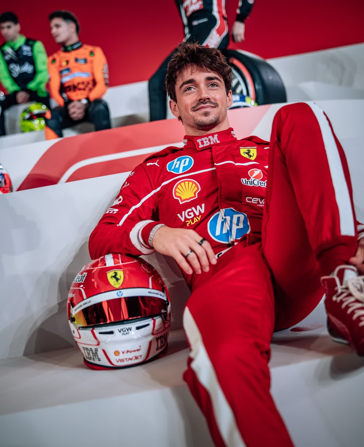 红牛车队轻取阿斯顿马丁,佩雷兹状态火热 红牛车队轻取阿斯顿马丁,佩雷兹状态火热