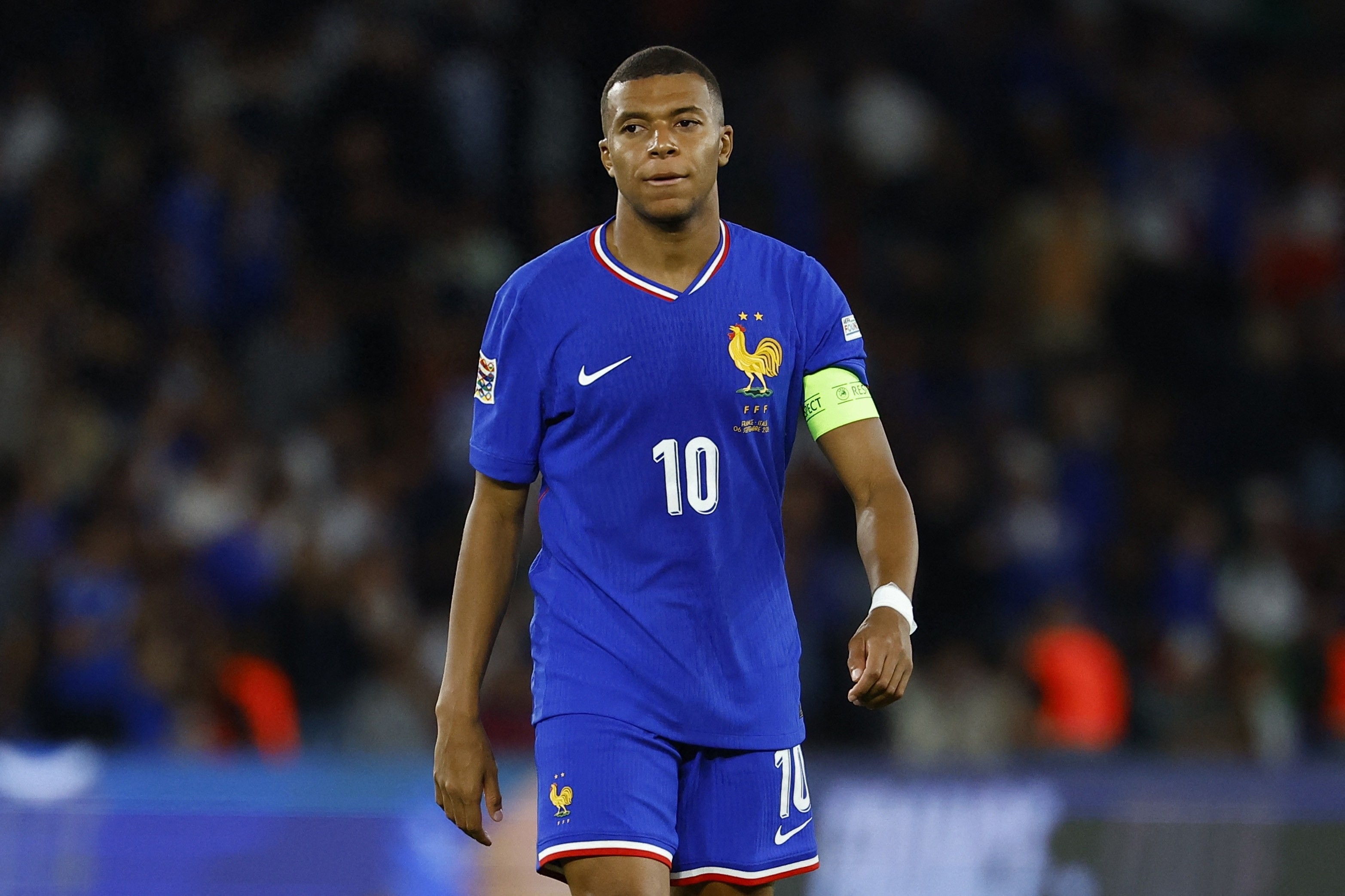 巴萨逆转阿根廷，姆巴佩刷新纪录