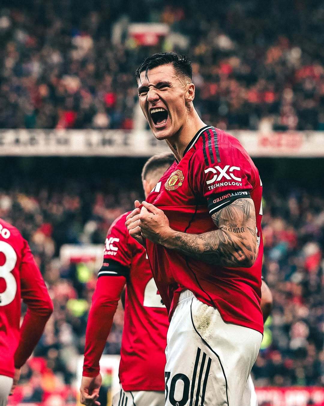 球员表现出色，球队获得耀眼胜利