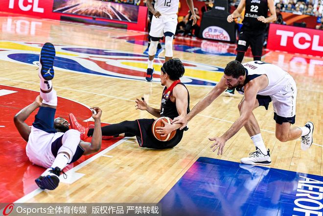 美国队力争击败日本，实现胜利