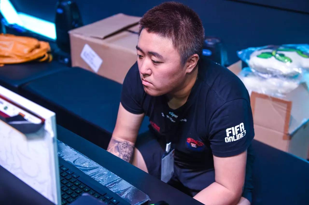 强强对话！西珲两支豪门球队的对决令人期待