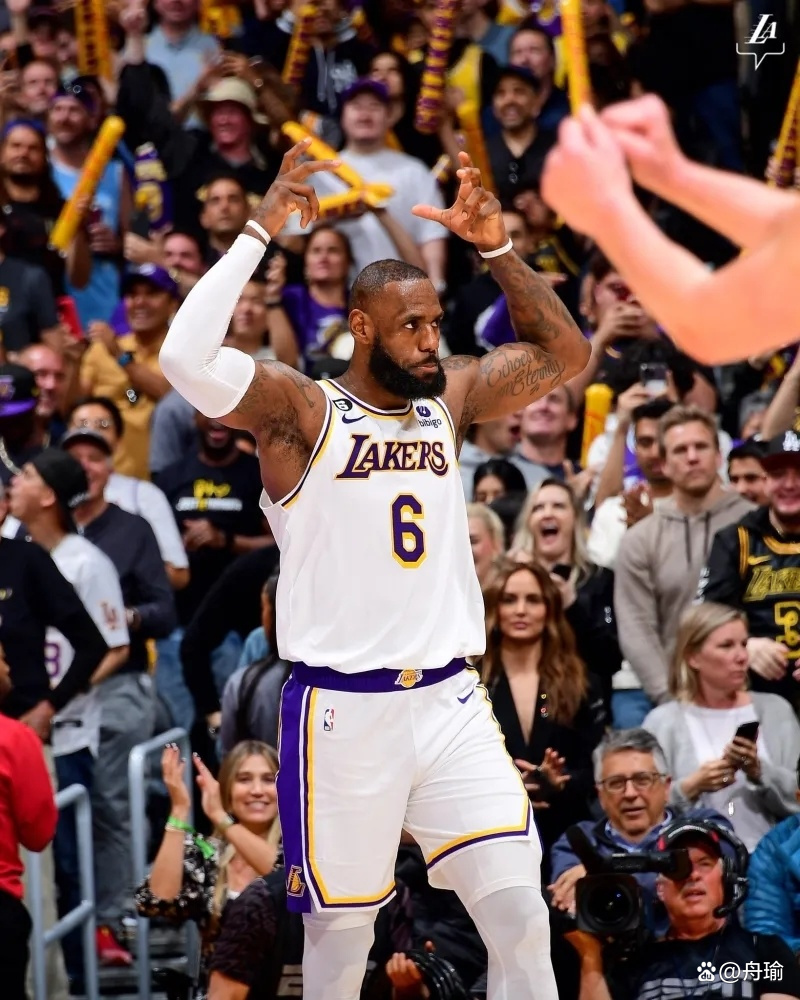 北京队鏖战火箭，恩比德惊艳四座