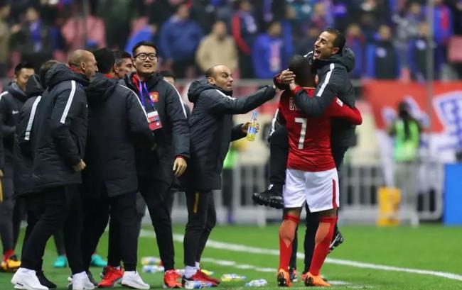 恒大轻取对手,跻身联赛前列 恒大轻取对手,跻身联赛前列