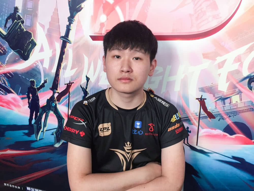 V5血洗LGD,Ming高光表现 V5血洗LGD,Ming高光表现