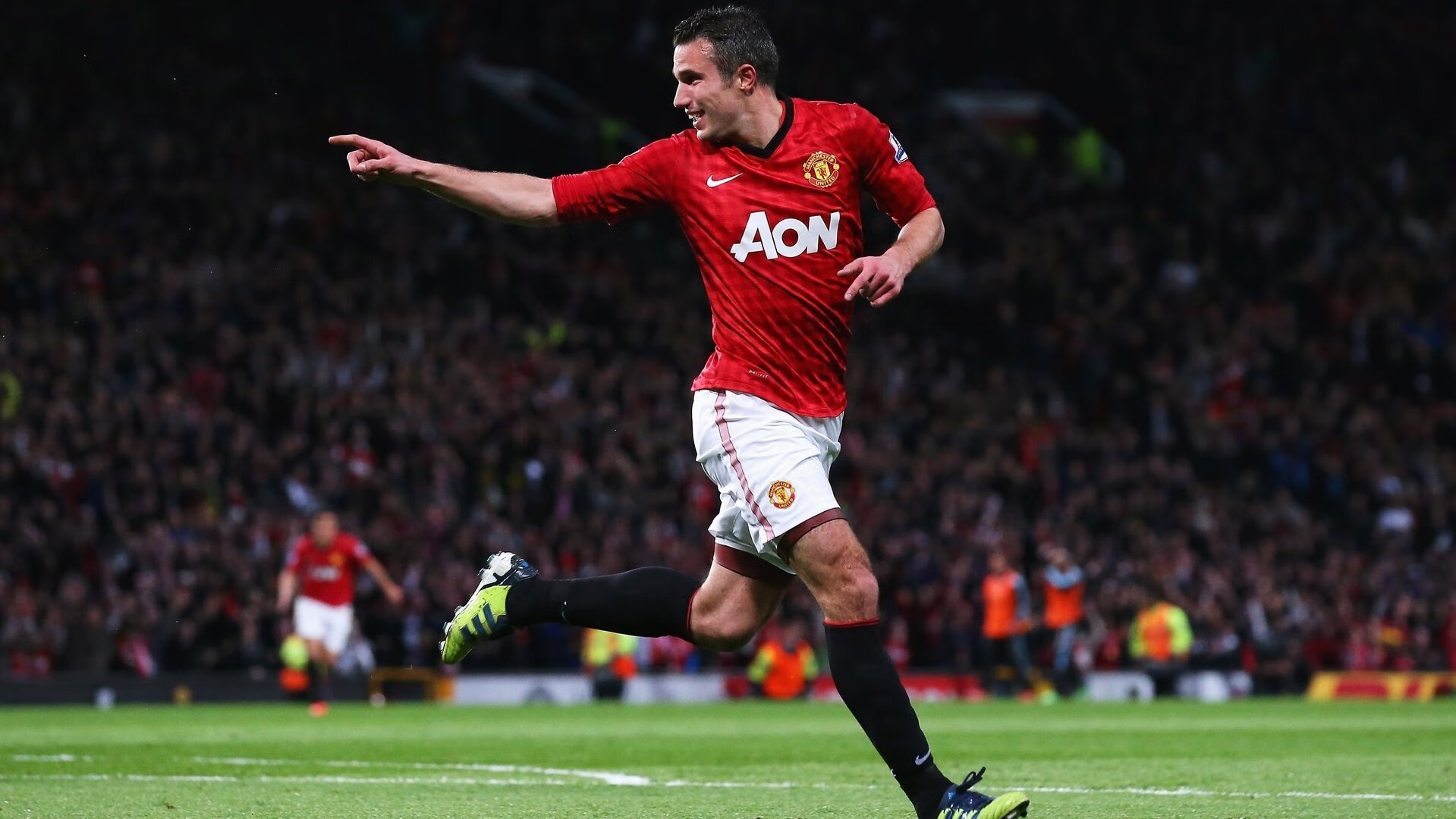 广厦争冠路，浓眉化身关键先生，力克独行侠式强敌