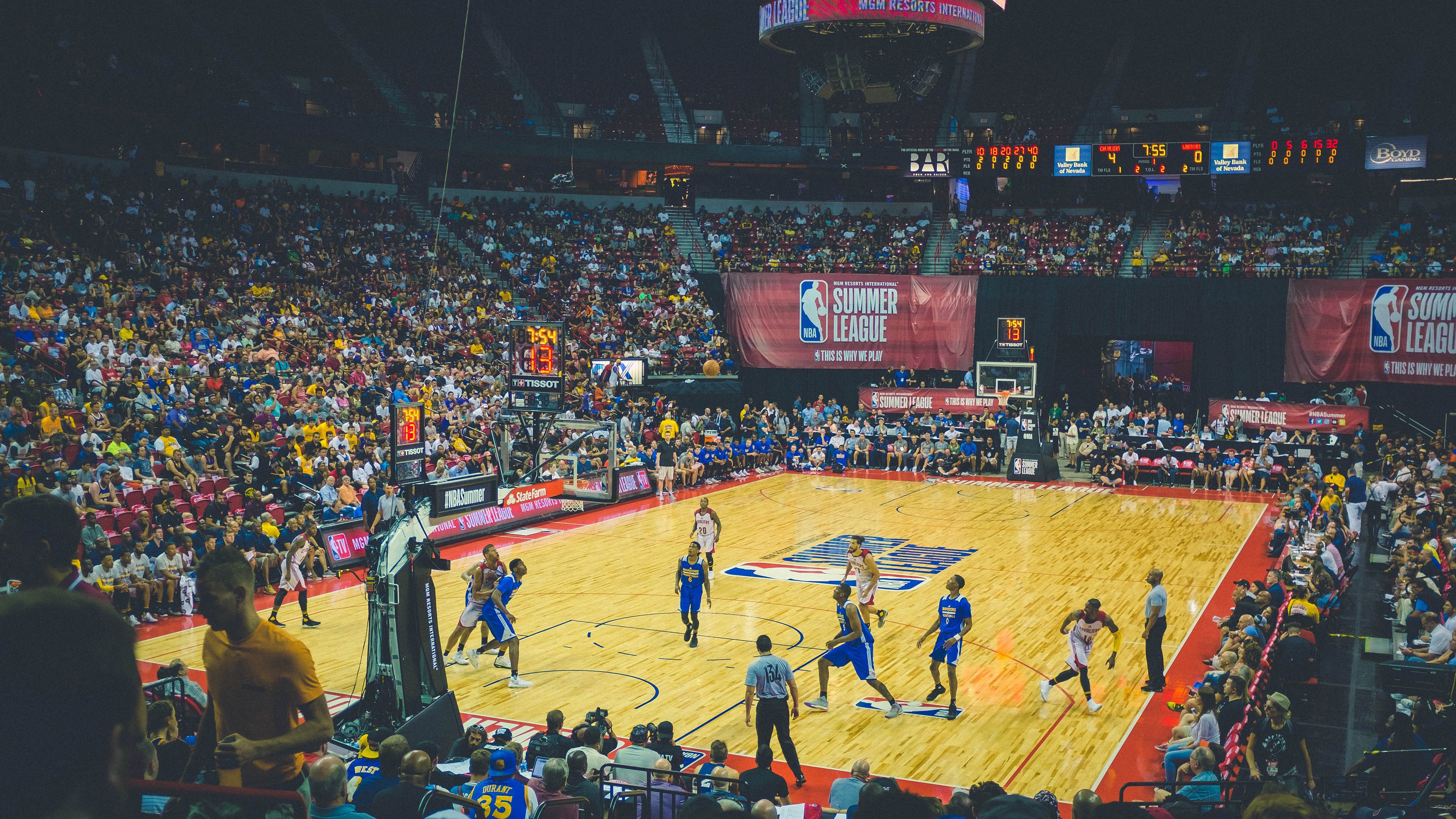 杜兰特爆发背后的战术密码，深圳队如何为世界篮坛上了一课